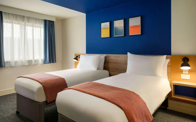 Days Inn by Wyndham Chesterfield Tibshelf