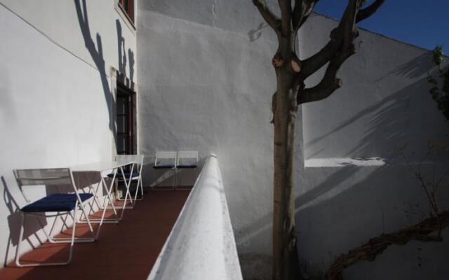 Alfama Terrace Rentexperience