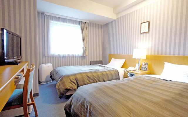 Hotel Route-Inn Sapporo Shiroishi