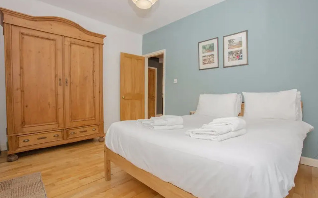 2 Bedroom Flat near Camden Town