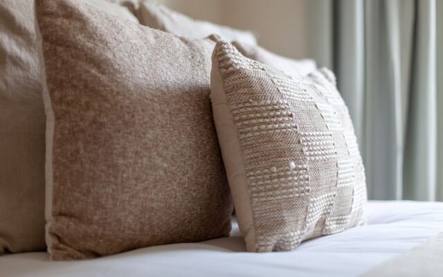 5 Bed Apartment in Clapham