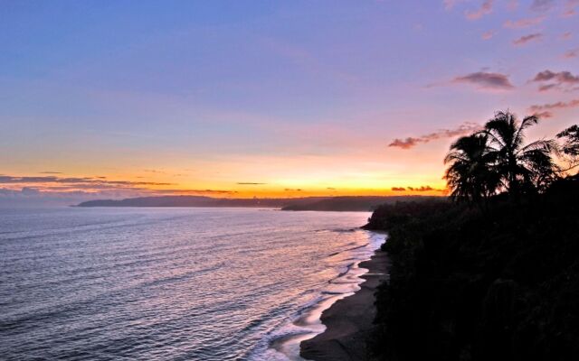 Tango Mar Beachfront Boutique Hotel & Villas