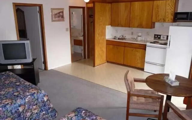 Alberni Inn