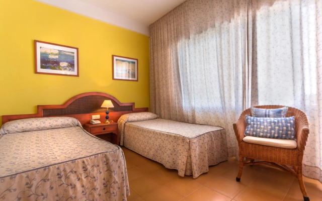 Hotel Izán Cavanna