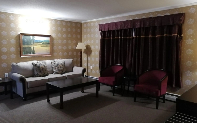 Alpine Inn & Suites