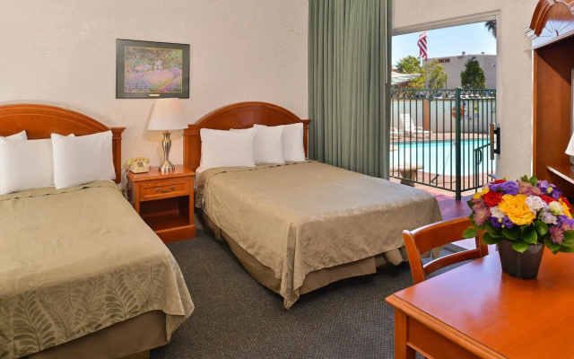 Americas Best Value Inn Loma Lodge