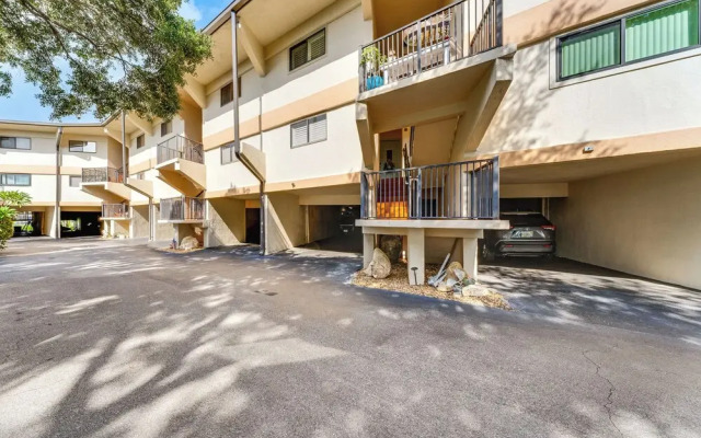 Oceanfront Condo w/ Views 1 Mi to New Smyrna Beach