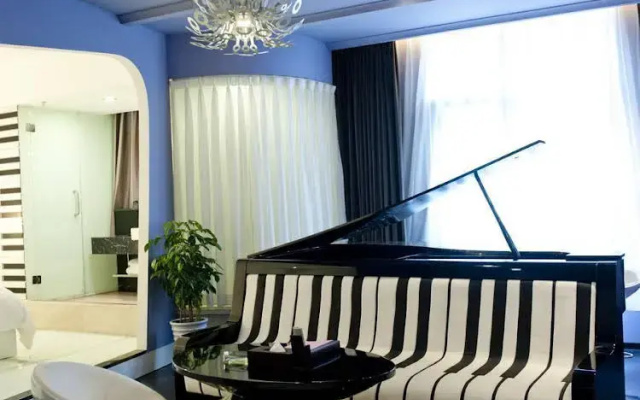 Chengdu Guoran 24 Hotel