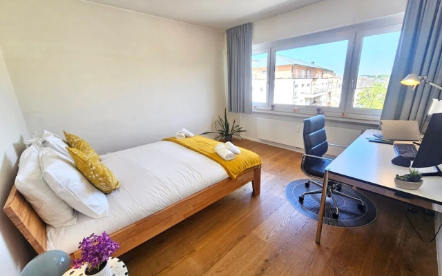 Comfort 2BR flat with terrace&parking