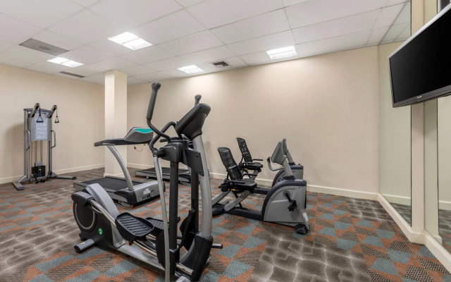 Clarion Hotel Anaheim Resort