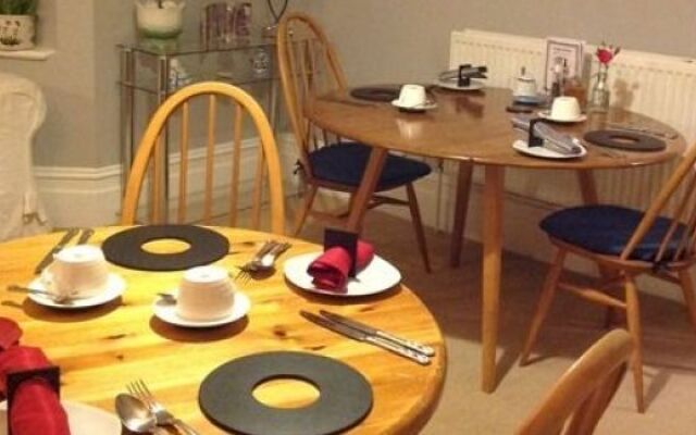 Copperfields Vegetarian Guest House