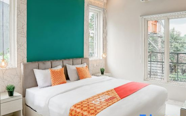 Roso Tentrem by Calli Rooms