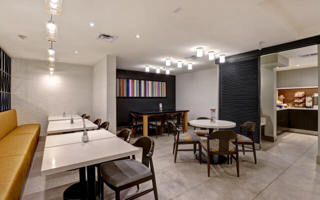 Holiday Inn Express Whitby by IHG
