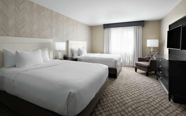 DoubleTree Suites by Hilton Charlotte - SouthPark