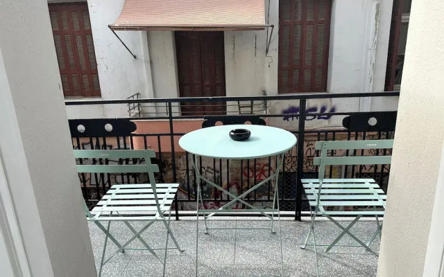 Belle Athenes - Luxury Rooms at Monastiraki Railway Station