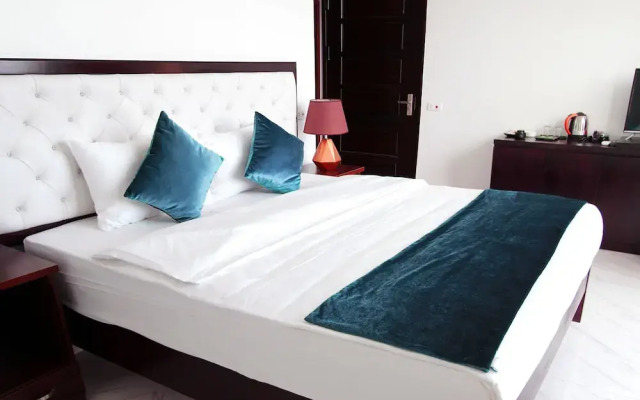 OYO 597 Chieu Duong Hotel