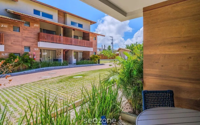 Apt w/ Pool and 2 Suites in Guarajuba Tra0014