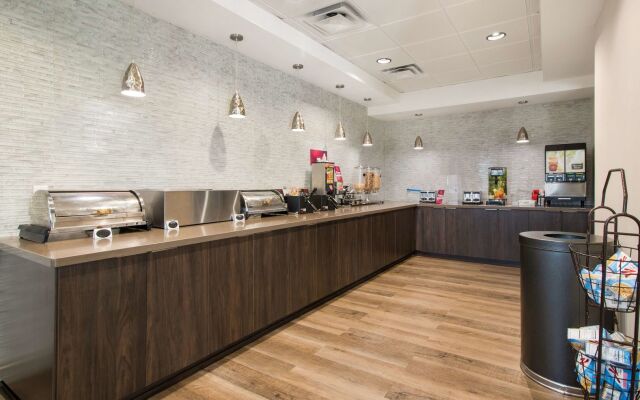 Comfort Inn & Suites Clarksville - Louisville North