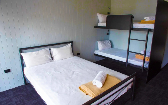 BUNK Surfers Paradise - International Backpacker Hostel