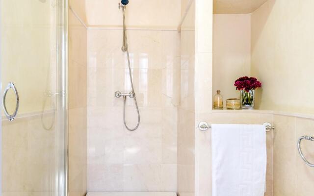 Penthouse Terrace Next Cathedral. Vinuesa Terrace