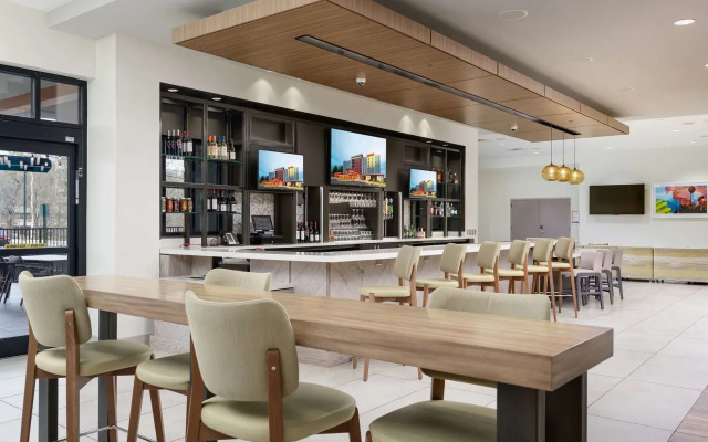 Hilton Garden Inn Knoxville Papermill Drive