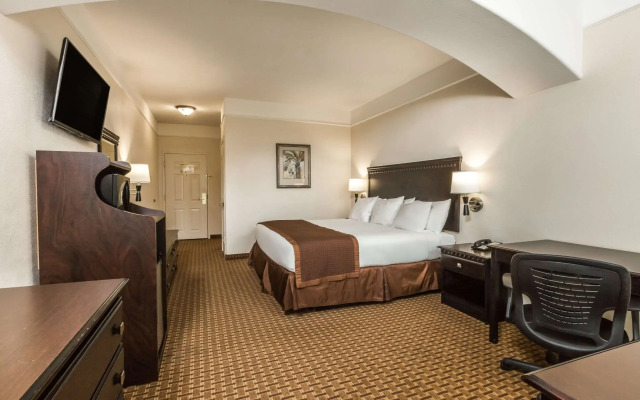 Baymont by Wyndham Galveston