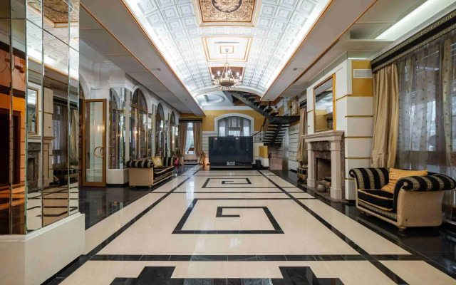 Nikolino Atrium