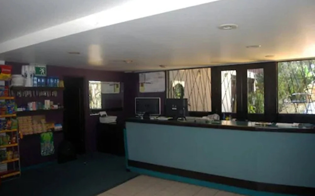 Hotel Suites Royal
