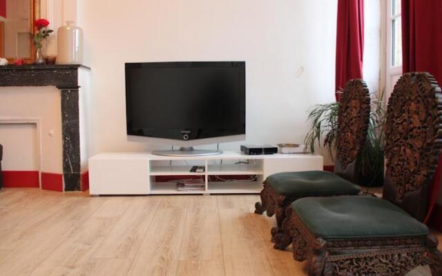 Appartement Vue sur Place de la Bourse