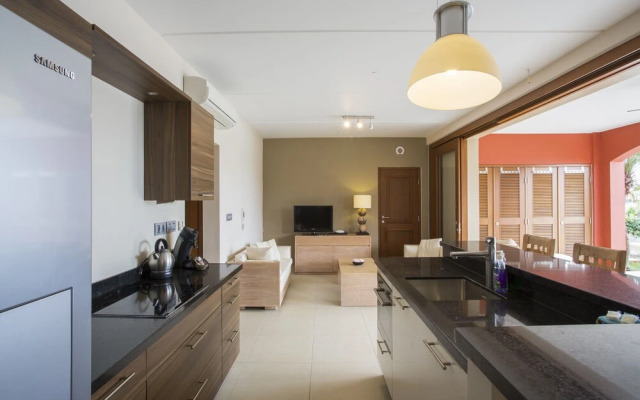 Spanish Water Apartments