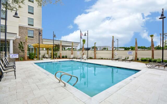 Hampton Inn & Suites Charleston Airport