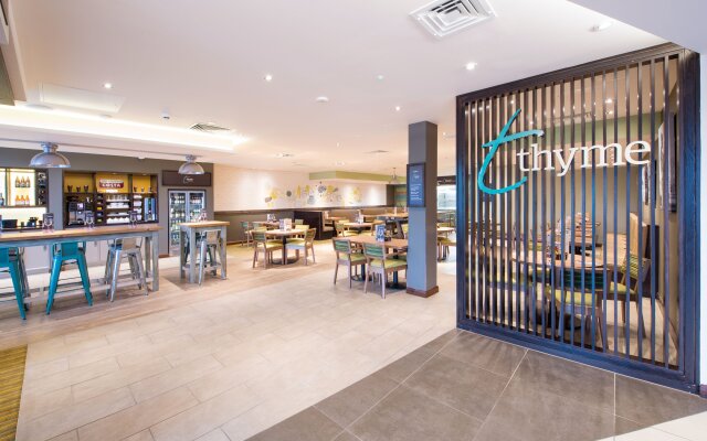 Premier Inn Basingstoke Town Centre Hotel