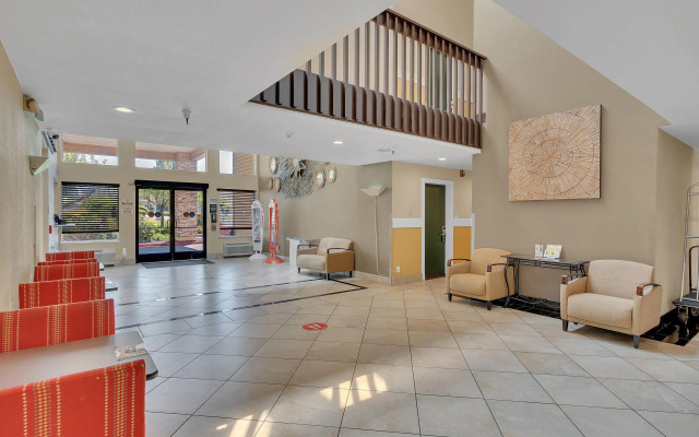 Quality Inn near Six Flags Discovery Kingdom - Napa Valley