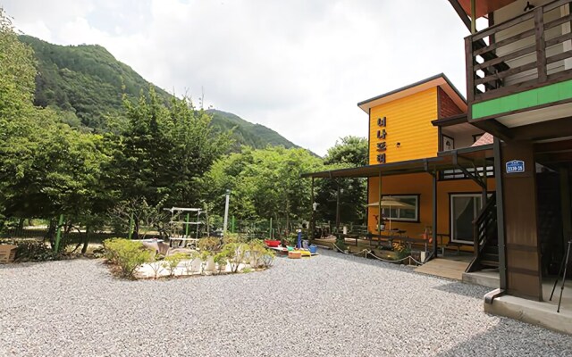 Gapyeong Nunaduri Pension