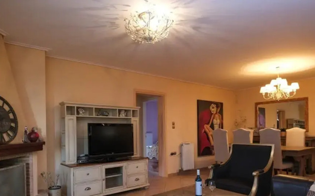 84M Homm Beautiful Family Flat Nea Smirni 2Bd
