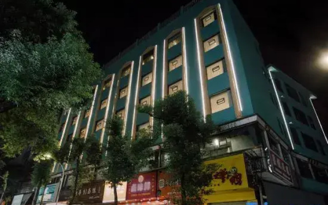 Xiaotian'e Themed Hotel