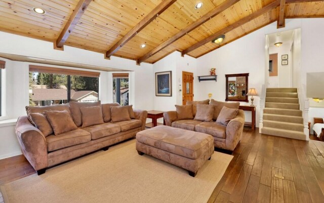 Star Gazing #2089 by Big Bear Vacations