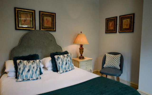 Ye Olde Bell Hotel & Spa