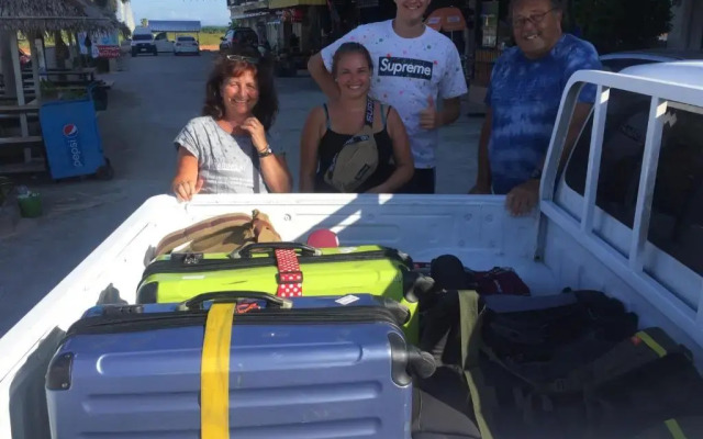 You In House URT Surathani Airport