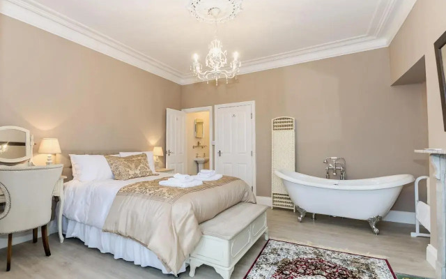 Frankland House