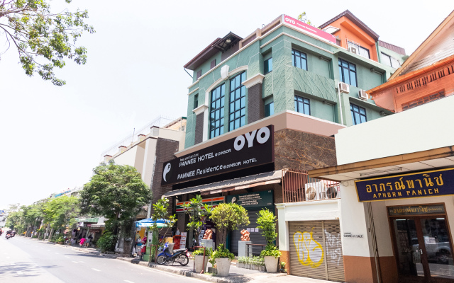 Super OYO 483 Pannee Hotel Khaosan