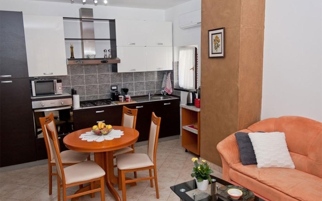 Apartment Neva - great location: A5 Novigrad, Istria