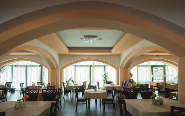 Zdravets Hotel Wellness & SPA