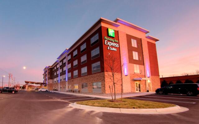 Holiday Inn Express & Suites Detroit Northwest - Livonia, an IHG Hotel