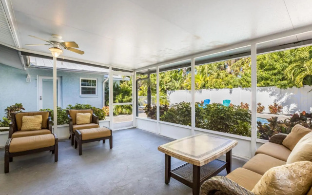 Happy Place - 210 - 55th