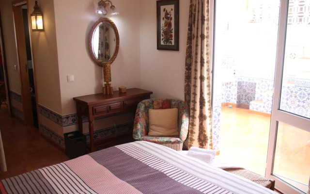 Amazing Beach House in Algarve with Sea View!