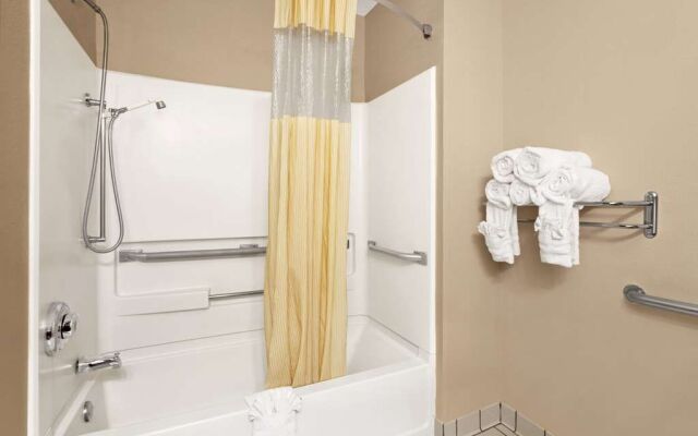 Days Inn Orange Park/Jacksonville