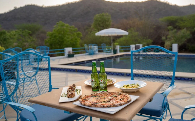 Devraj Villa-A Luxury Homestay with Pool