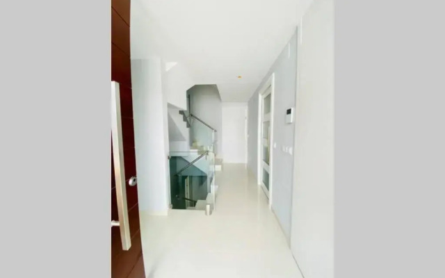 Amazing Exclusive House in Marbella Golden Mile