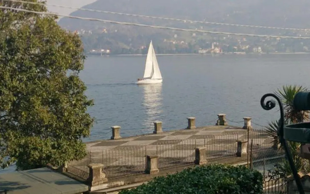 Piccolo mondo antico